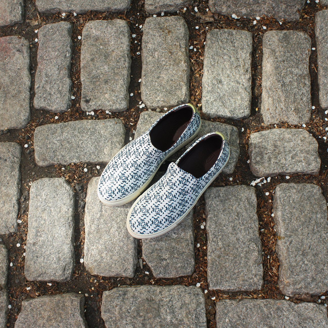 Footwear - Tompkins II Delft